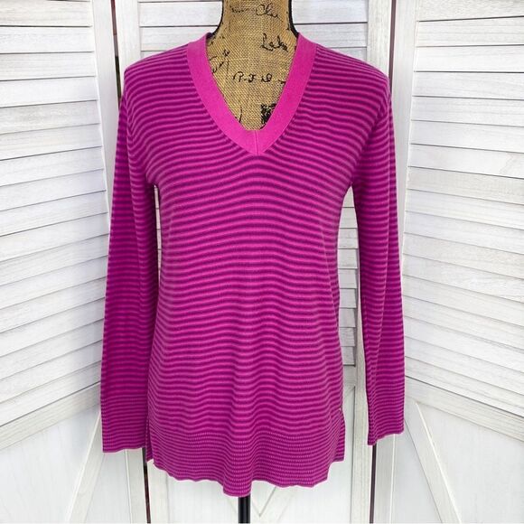Tommy Hilfiger Striped V-neck Split Hem Sweater Small Pink - Picture 1 of 12